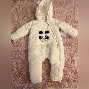 “New” Wonder Nation Panda Snowsuit 0-3 months
